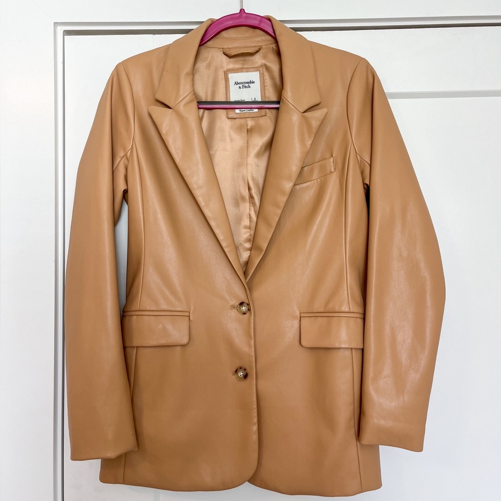 Abercrombie & Fitch Faux Leather Blazer Jacket Camel size small.